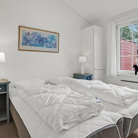 3 Bedroom Beautiful Home In Обенро Екстер'єр фото