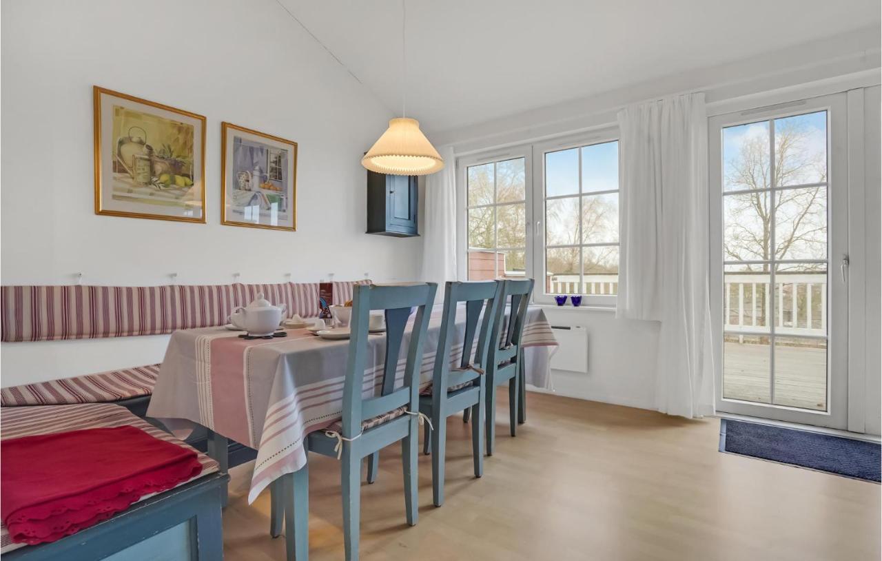 3 Bedroom Beautiful Home In Обенро Екстер'єр фото