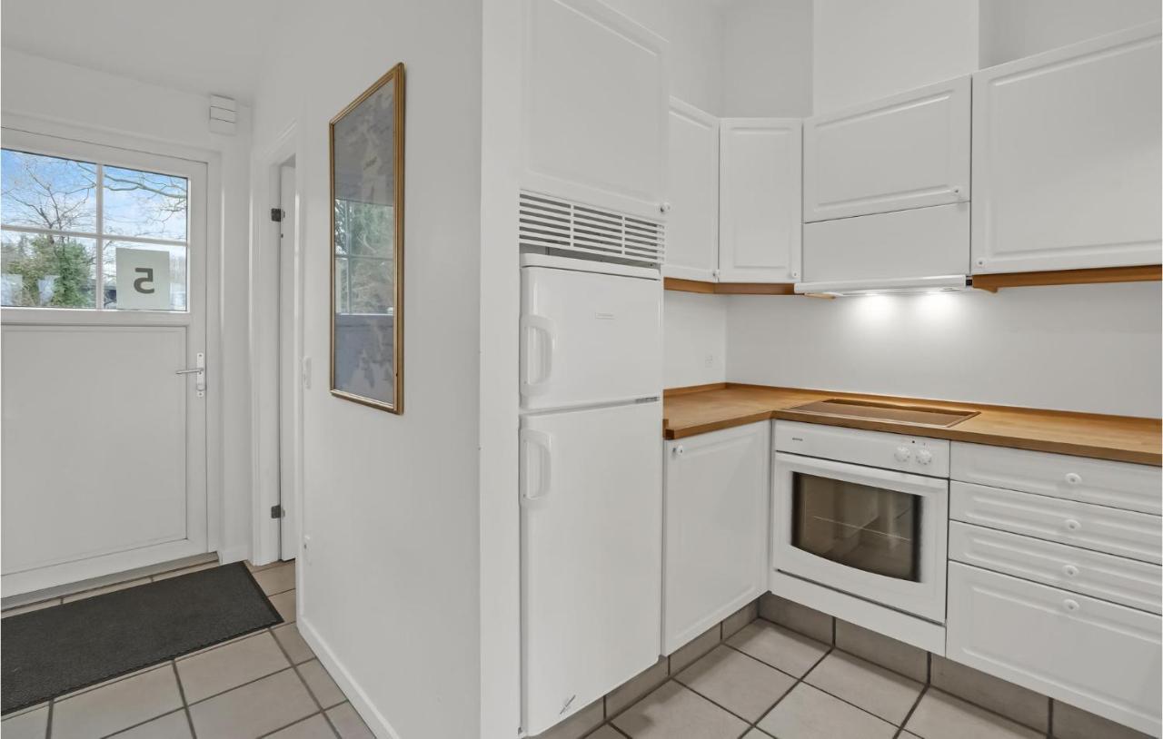 3 Bedroom Beautiful Home In Обенро Екстер'єр фото