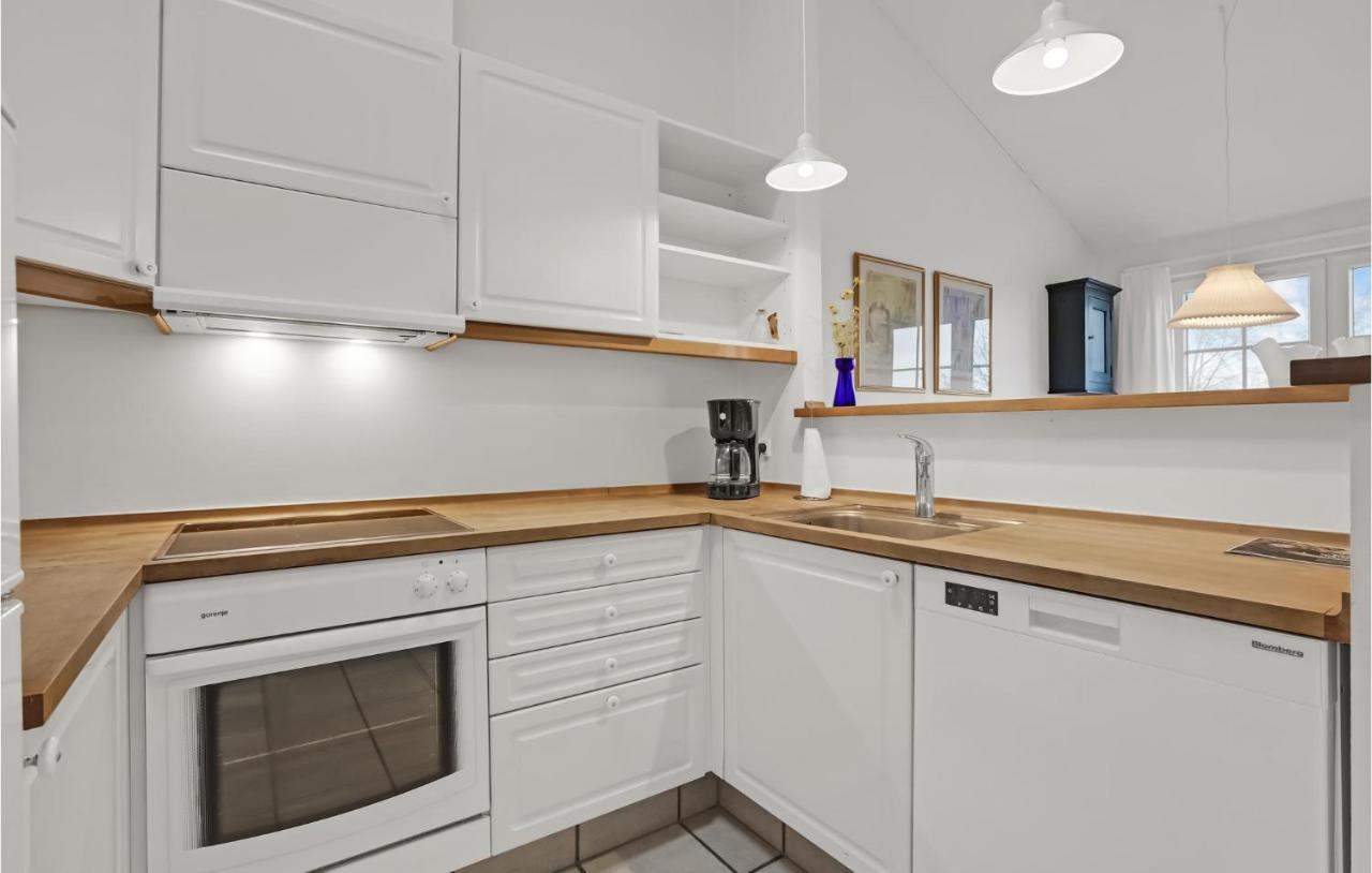 3 Bedroom Beautiful Home In Обенро Екстер'єр фото