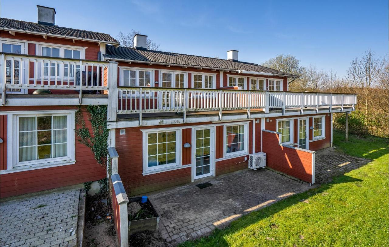 3 Bedroom Beautiful Home In Обенро Екстер'єр фото